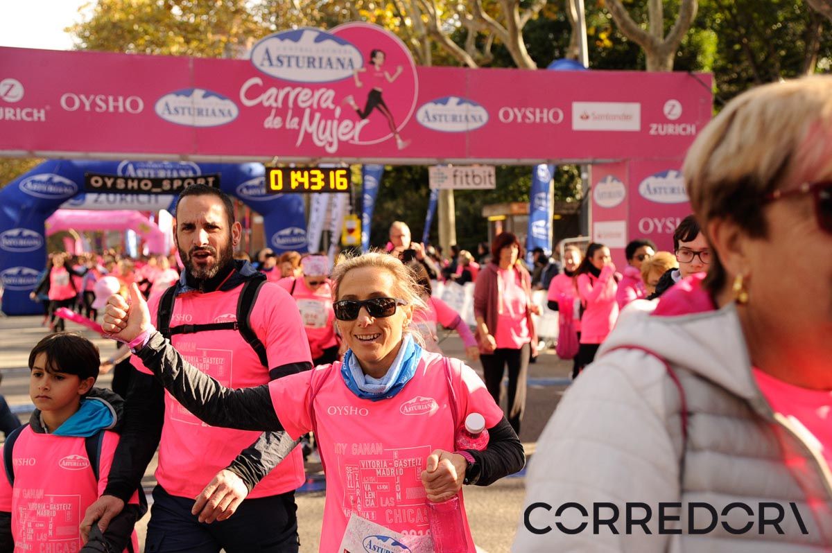 Llegada de la Carrera de la Mujer de Barcelona (ARCO DERECHO 89)