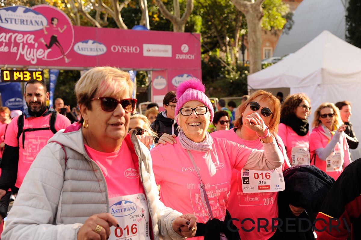 Llegada de la Carrera de la Mujer de Barcelona (ARCO DERECHO 89)