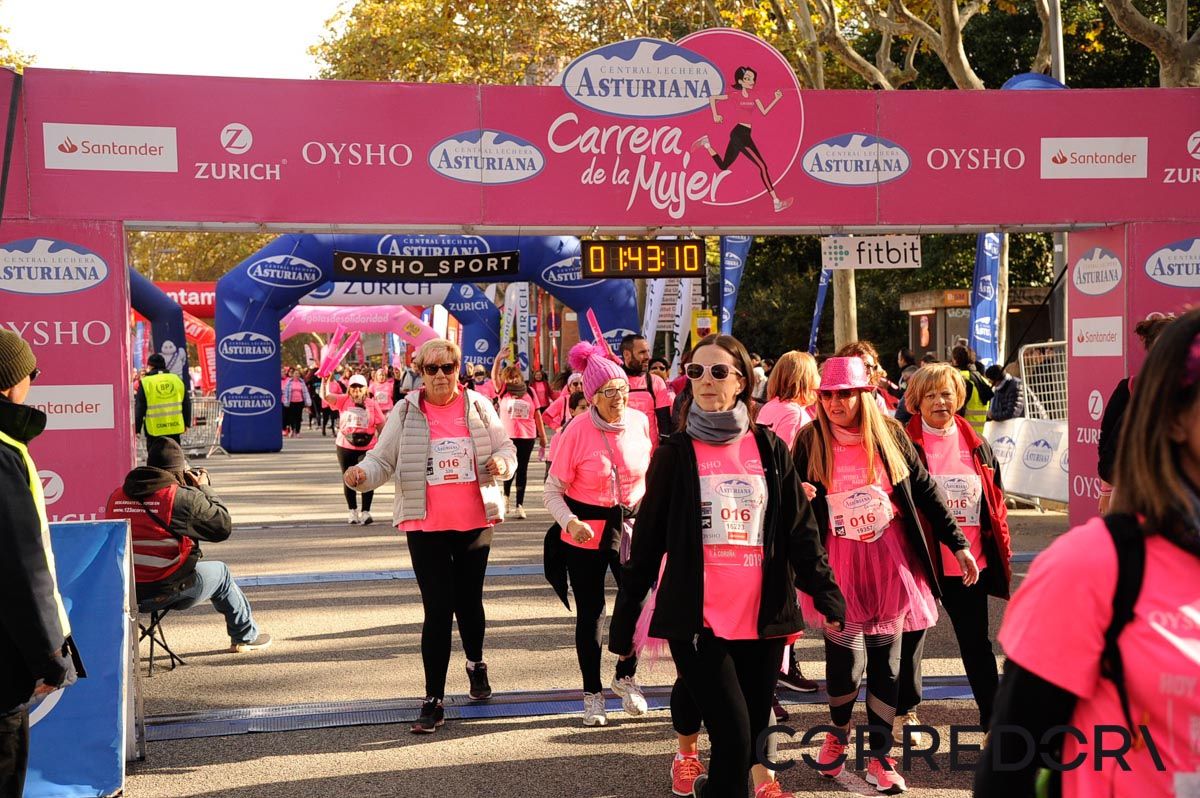 Llegada de la Carrera de la Mujer de Barcelona (ARCO DERECHO 89)