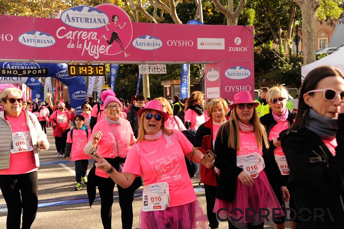 Llegada de la Carrera de la Mujer de Barcelona (ARCO DERECHO 89)