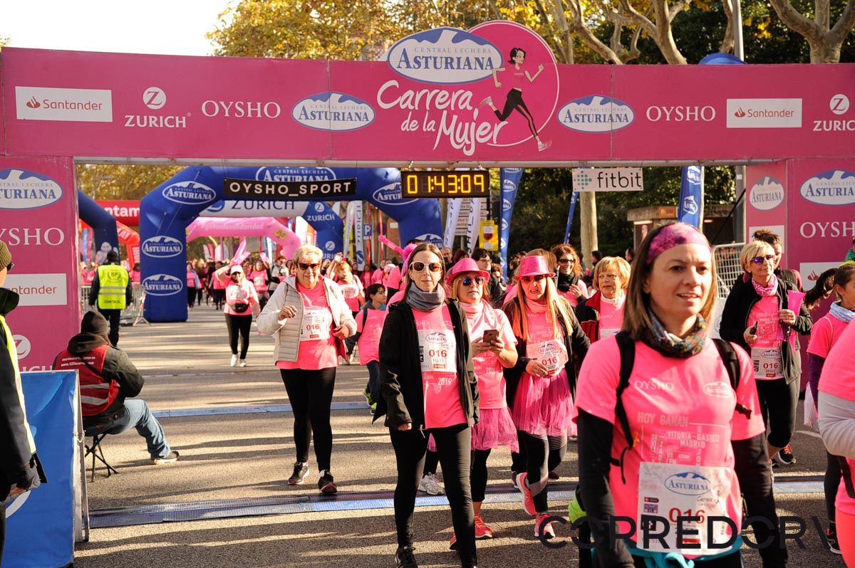 Llegada de la Carrera de la Mujer de Barcelona (ARCO DERECHO 89)