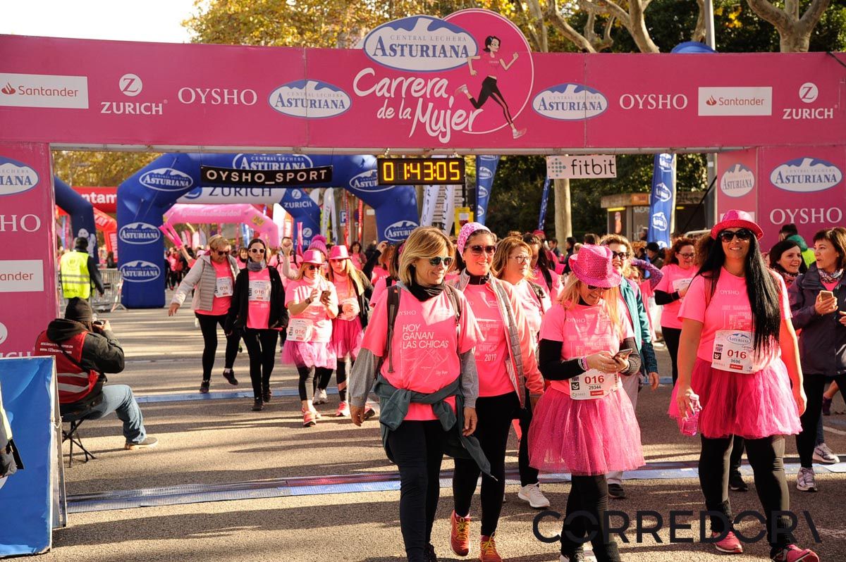 Llegada de la Carrera de la Mujer de Barcelona (ARCO DERECHO 89)