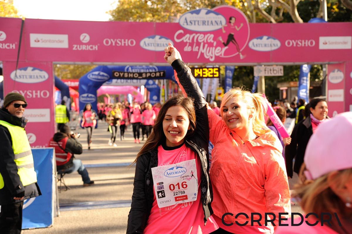 Llegada de la Carrera de la Mujer de Barcelona (ARCO DERECHO 90)