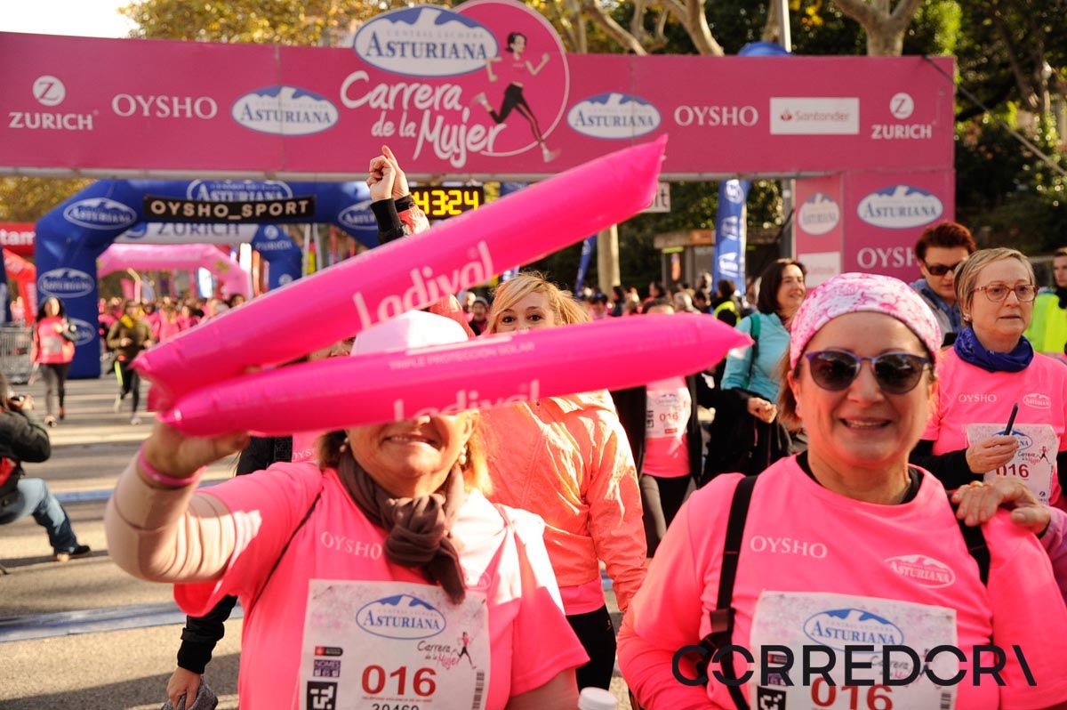 Llegada de la Carrera de la Mujer de Barcelona (ARCO DERECHO 89)