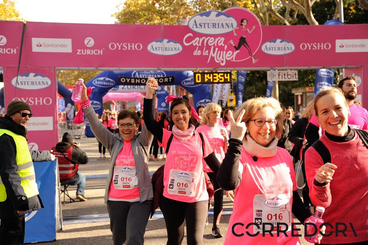 Llegada de la Carrera de la Mujer de Barcelona (ARCO DERECHO 90)
