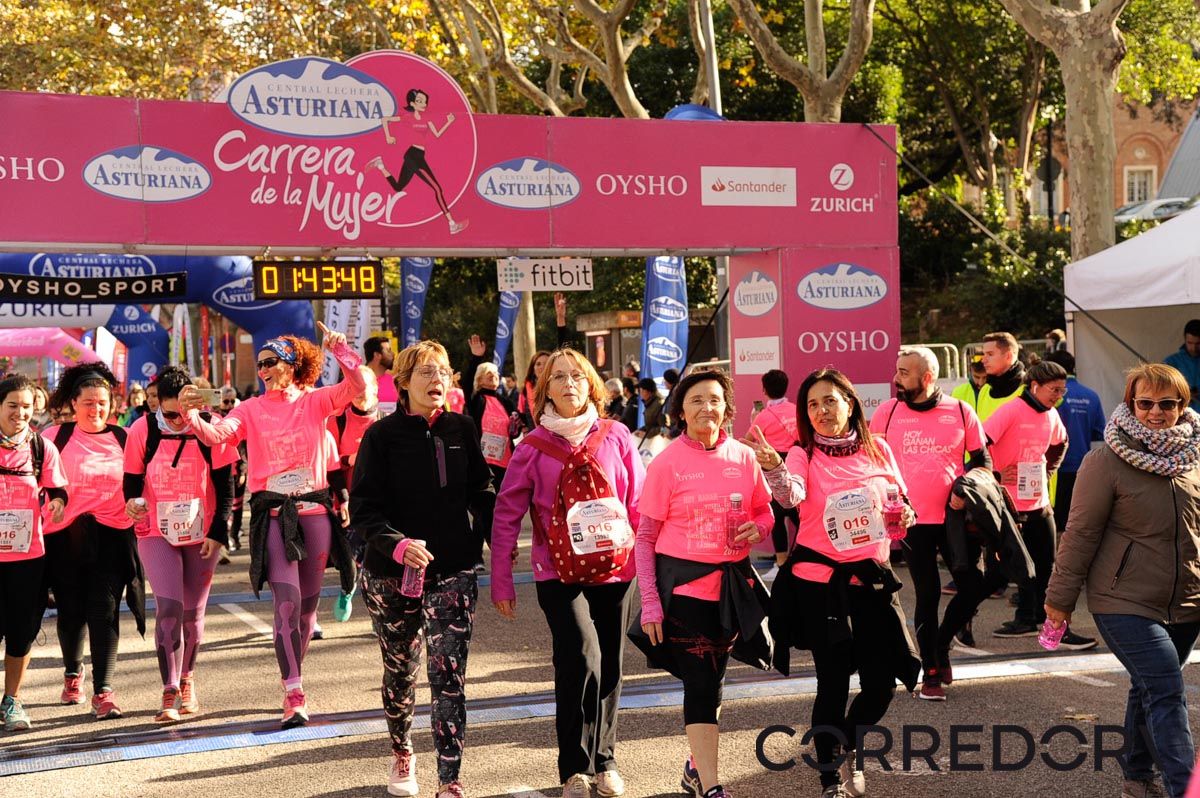 Llegada de la Carrera de la Mujer de Barcelona (ARCO DERECHO 90)