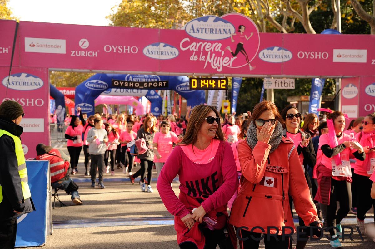 Llegada de la Carrera de la Mujer de Barcelona (ARCO DERECHO 91)