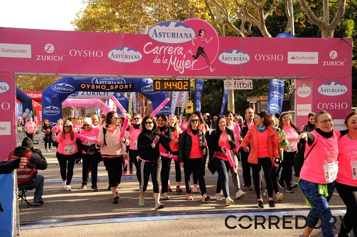 Llegada de la Carrera de la Mujer de Barcelona (ARCO DERECHO 91)