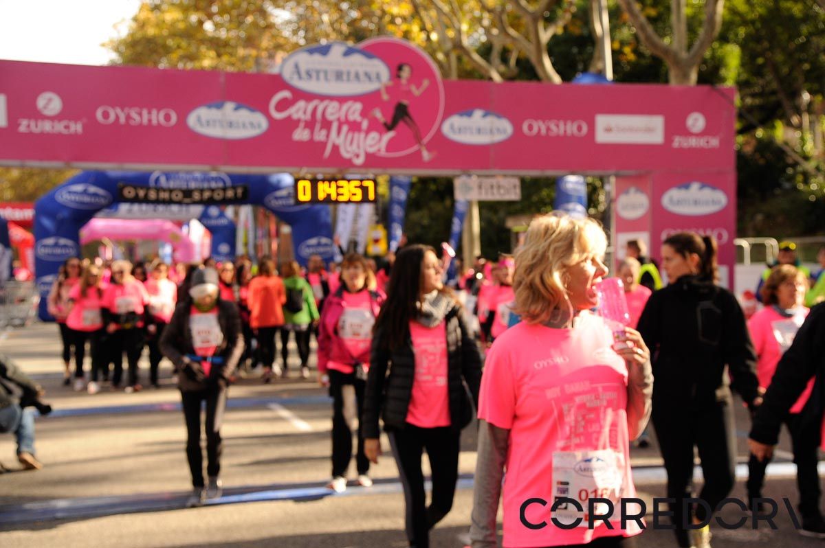 Llegada de la Carrera de la Mujer de Barcelona (ARCO DERECHO 90)