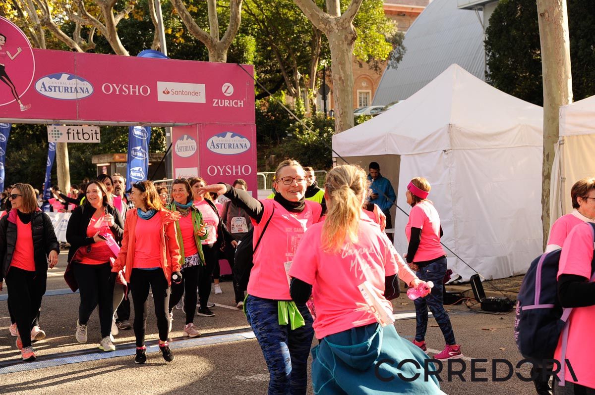 Llegada de la Carrera de la Mujer de Barcelona (ARCO DERECHO 91)