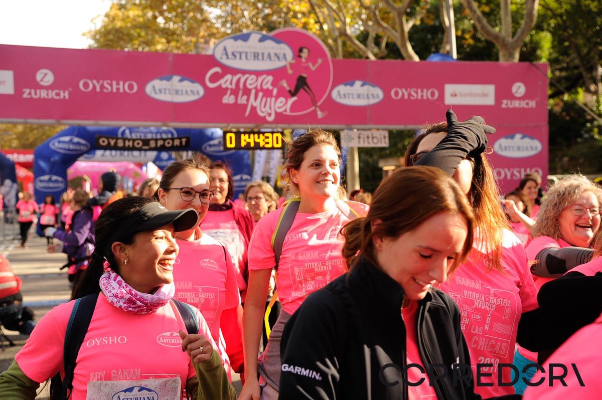 Llegada de la Carrera de la Mujer de Barcelona (ARCO DERECHO 92)
