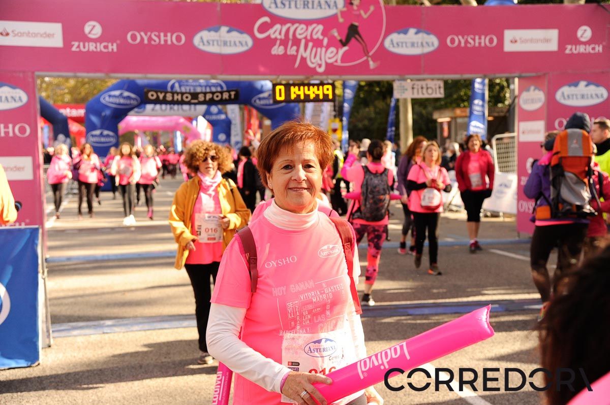 Llegada de la Carrera de la Mujer de Barcelona (ARCO DERECHO 92)