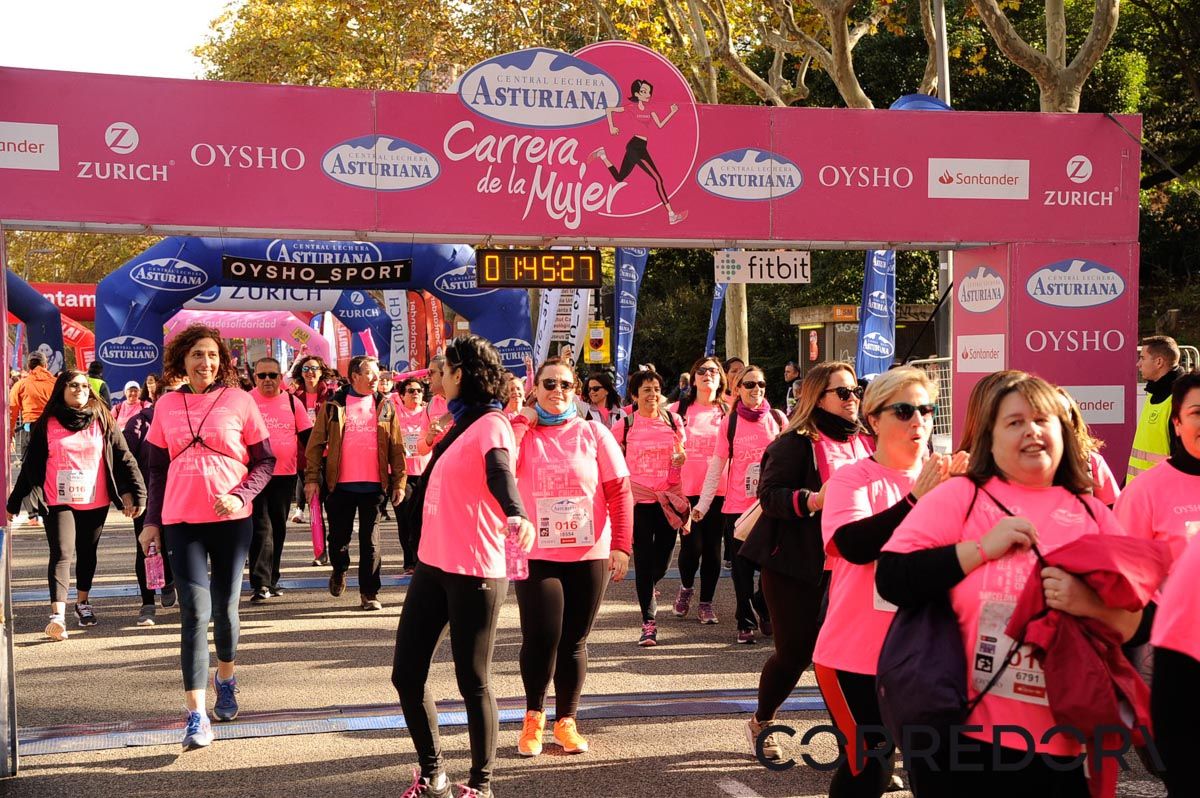 Llegada de la Carrera de la Mujer de Barcelona (ARCO DERECHO 93)
