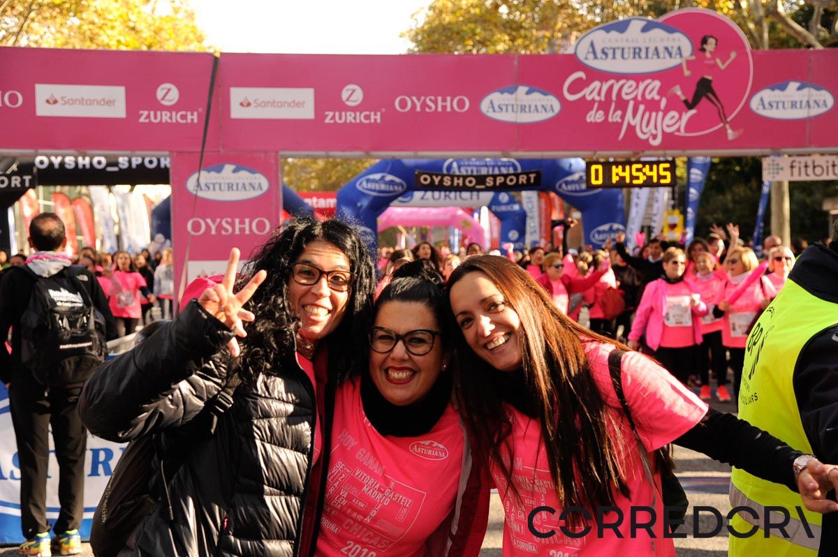 Llegada de la Carrera de la Mujer de Barcelona (ARCO DERECHO 94)