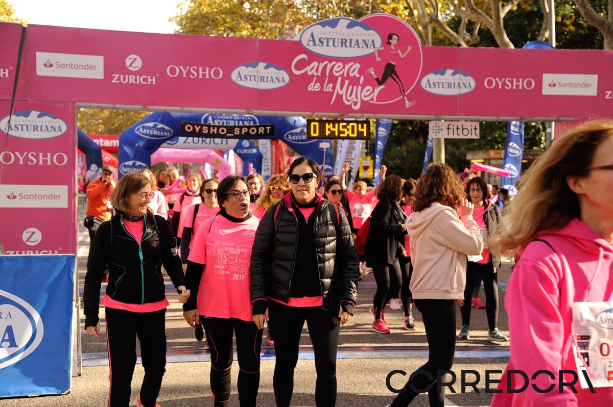 Llegada de la Carrera de la Mujer de Barcelona (ARCO DERECHO 93)