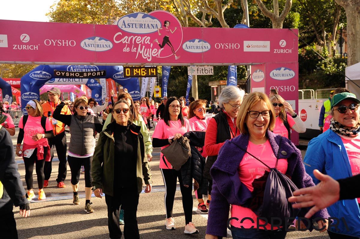 Llegada de la Carrera de la Mujer de Barcelona (ARCO DERECHO 94)