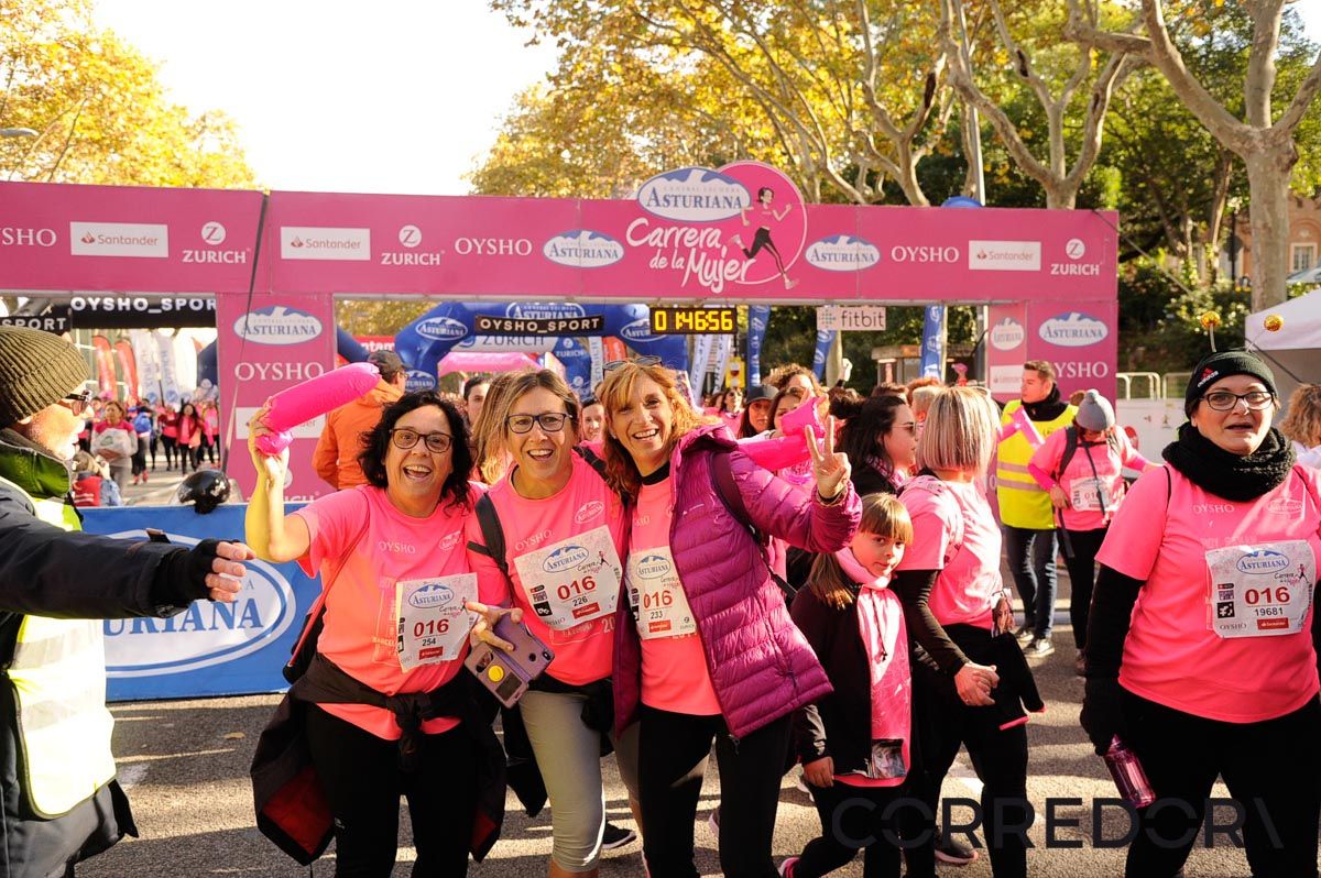 Llegada de la Carrera de la Mujer de Barcelona (ARCO DERECHO 95)