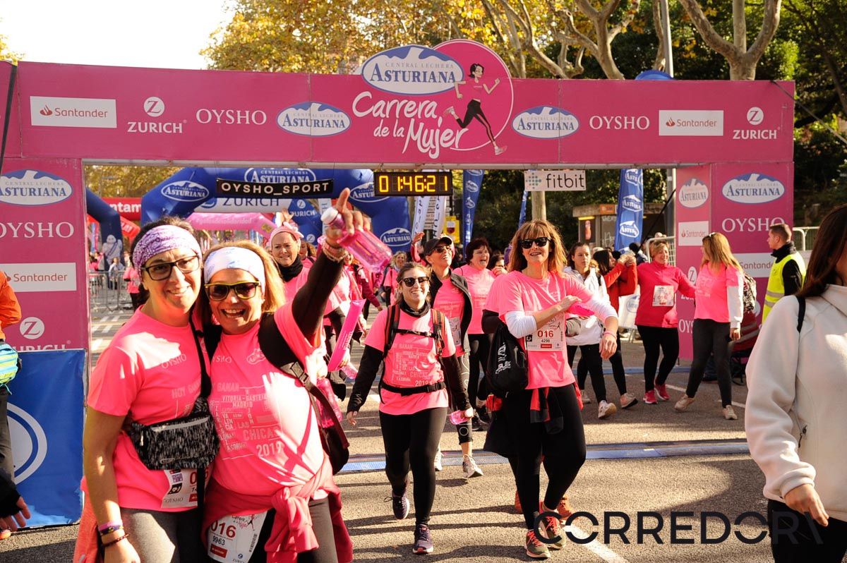 Llegada de la Carrera de la Mujer de Barcelona (ARCO DERECHO 95)