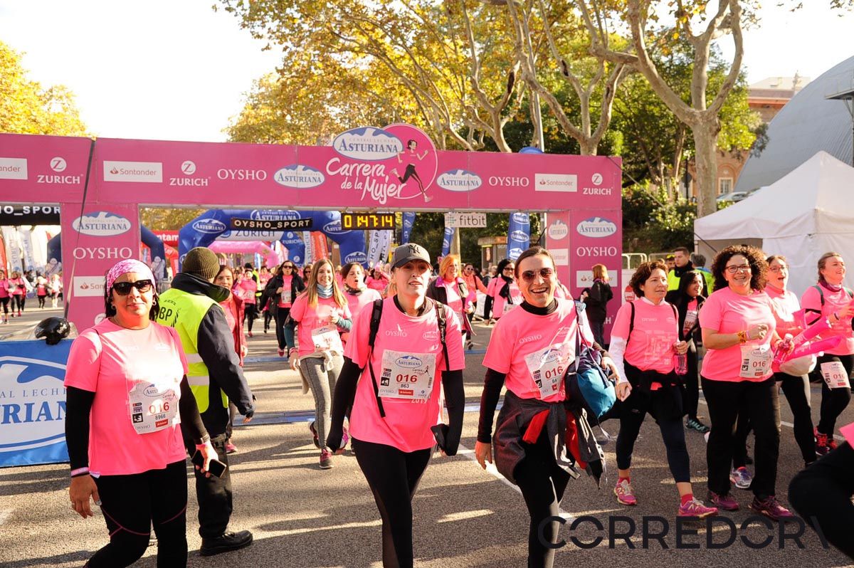 Llegada de la Carrera de la Mujer de Barcelona (ARCO DERECHO 96)