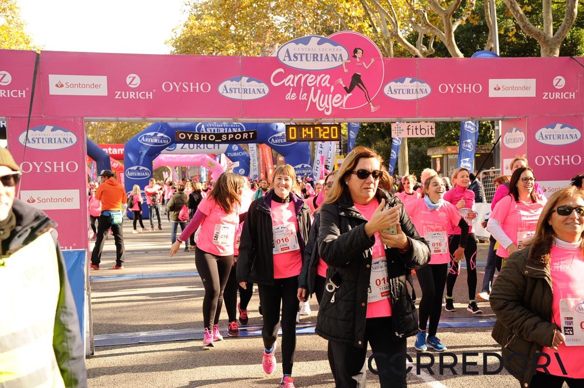 Llegada de la Carrera de la Mujer de Barcelona (ARCO DERECHO 96)