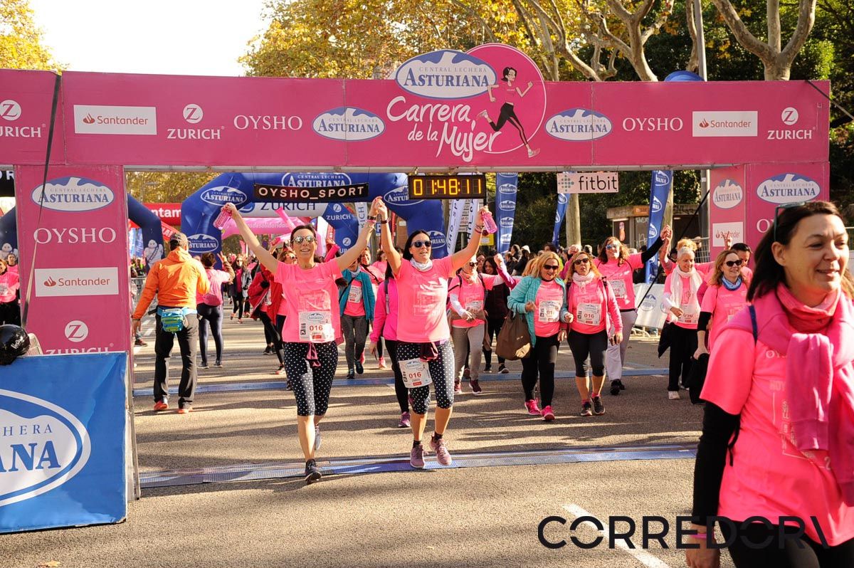 Llegada de la Carrera de la Mujer de Barcelona (ARCO DERECHO 98)