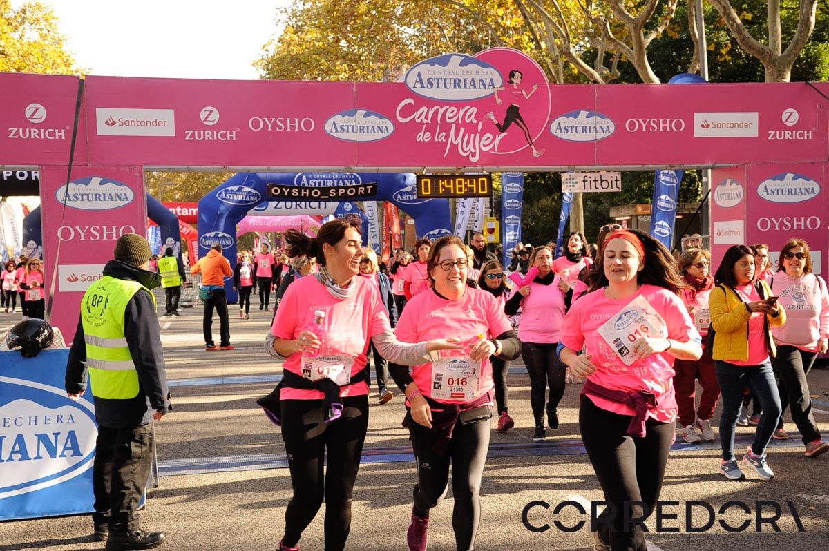 Llegada de la Carrera de la Mujer de Barcelona (ARCO DERECHO 98)