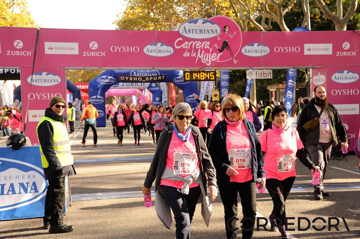 Llegada de la Carrera de la Mujer de Barcelona (ARCO DERECHO 98)