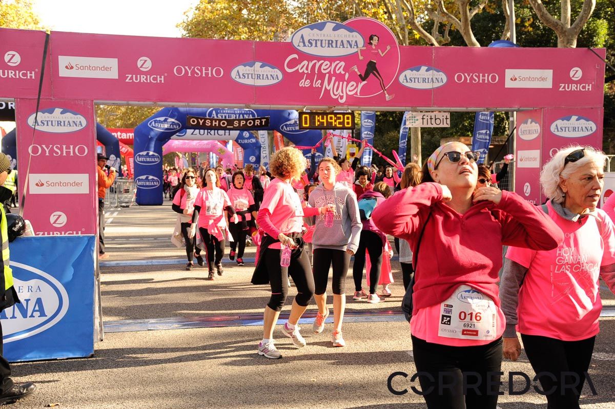 Llegada de la Carrera de la Mujer de Barcelona (ARCO DERECHO 100)