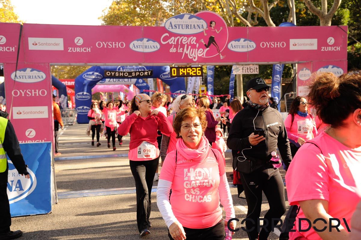 Llegada de la Carrera de la Mujer de Barcelona (ARCO DERECHO 99)