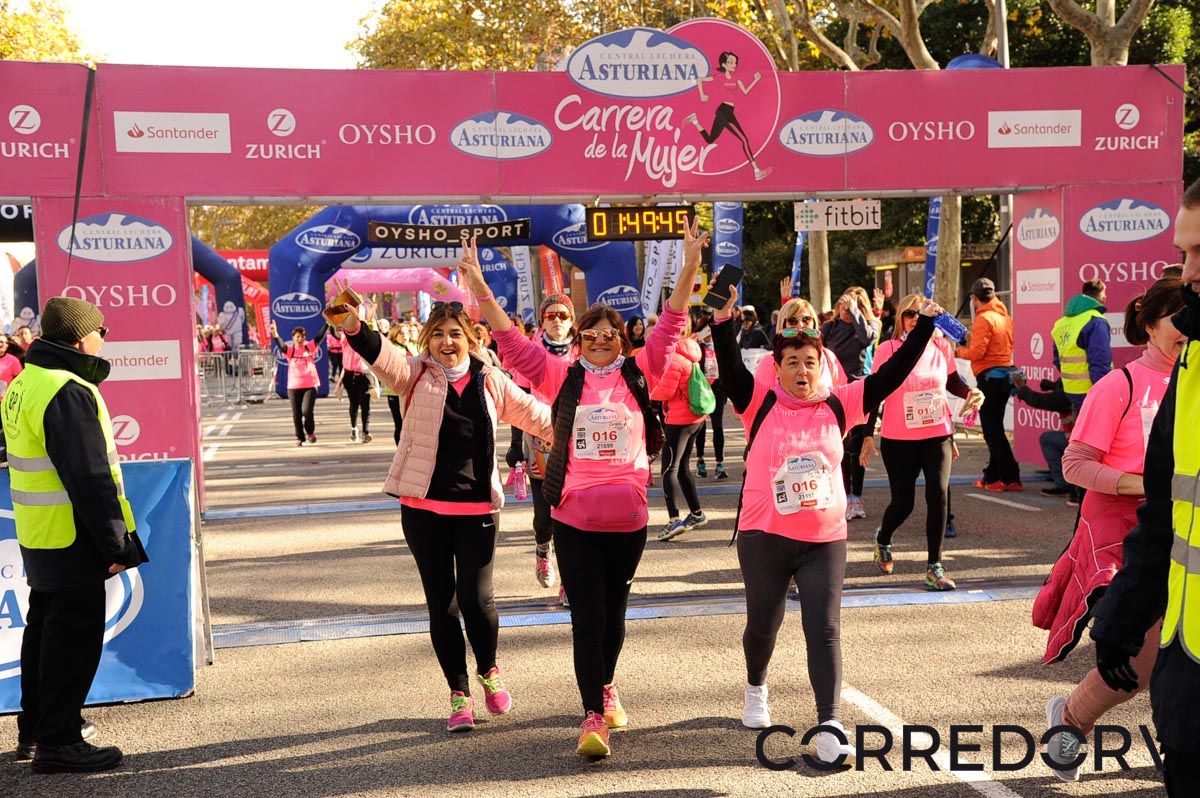 Llegada de la Carrera de la Mujer de Barcelona (ARCO DERECHO 100)