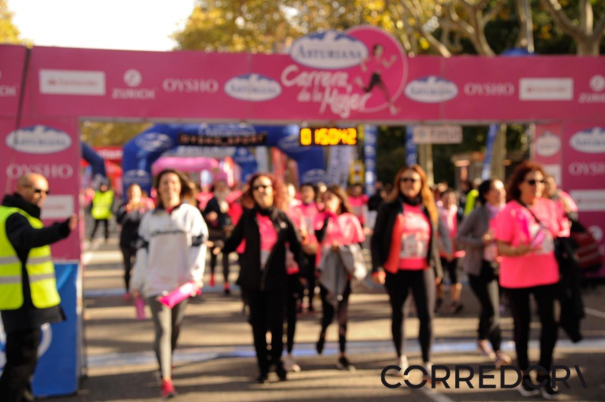 Llegada de la Carrera de la Mujer de Barcelona (ARCO DERECHO 102)