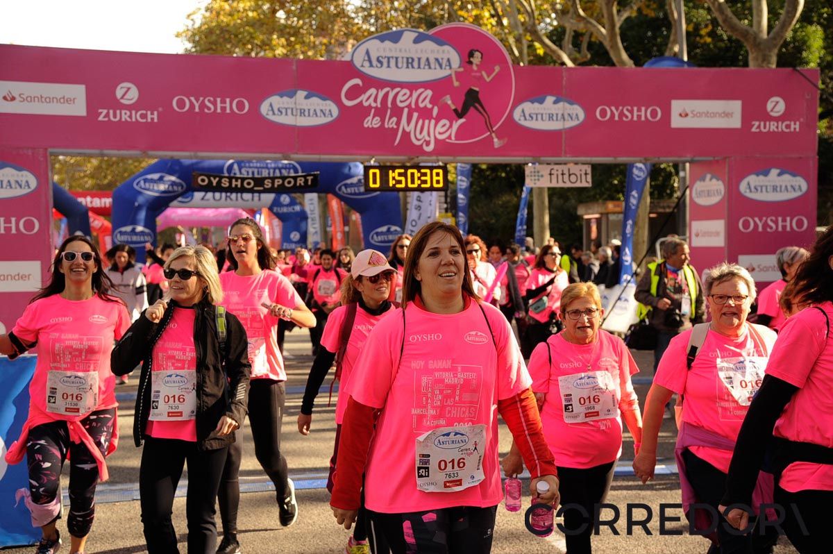 Llegada de la Carrera de la Mujer de Barcelona (ARCO DERECHO 102)