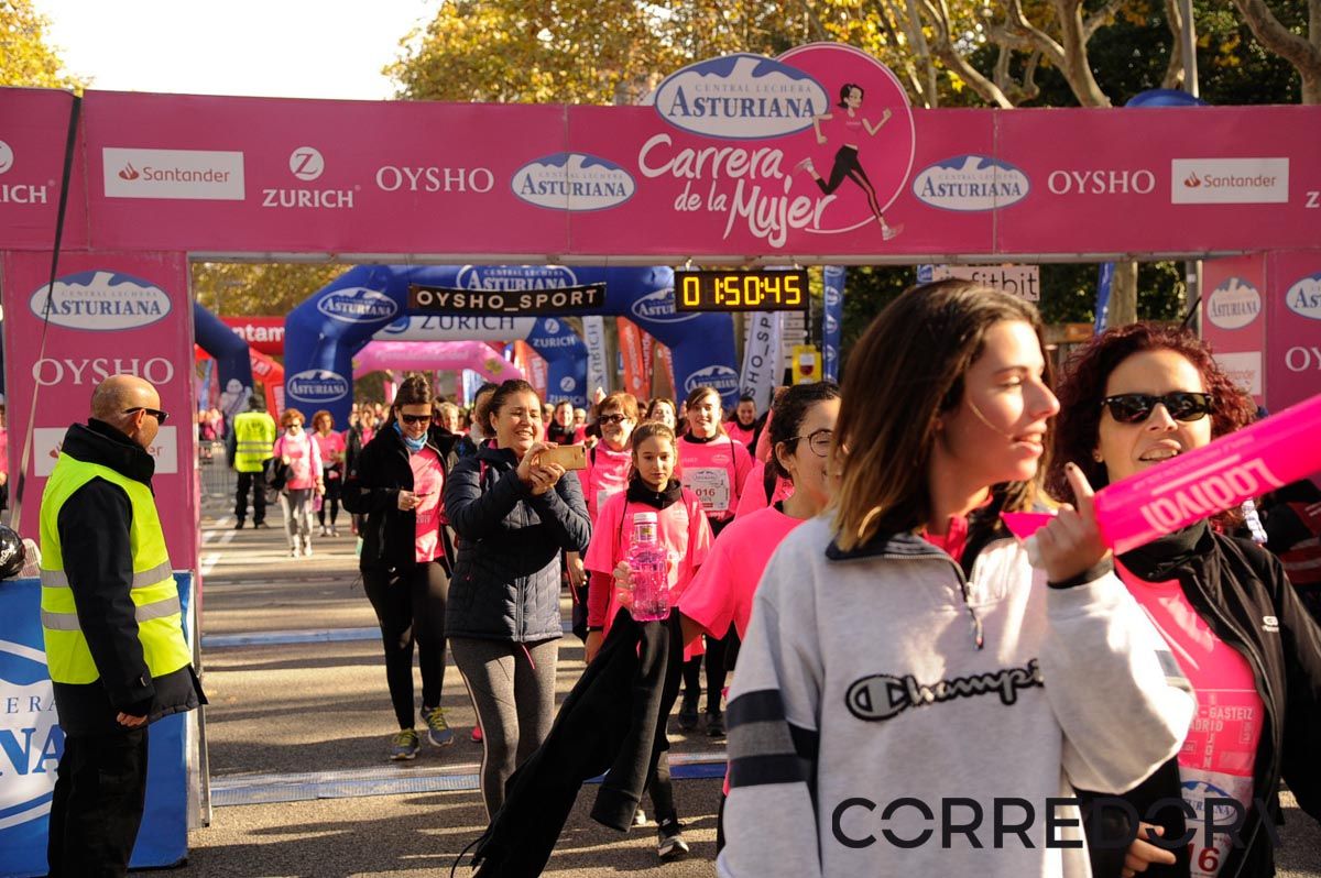 Llegada de la Carrera de la Mujer de Barcelona (ARCO DERECHO 102)