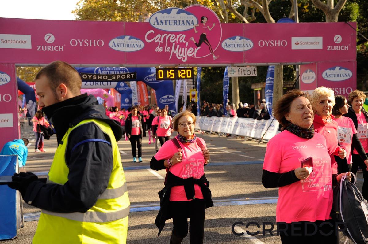 Llegada de la Carrera de la Mujer de Barcelona (ARCO DERECHO 103)