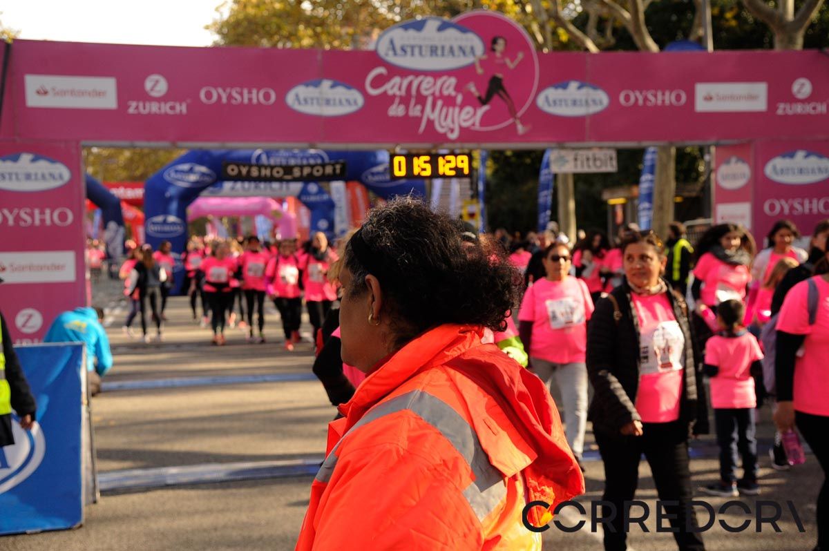 Llegada de la Carrera de la Mujer de Barcelona (ARCO DERECHO 103)