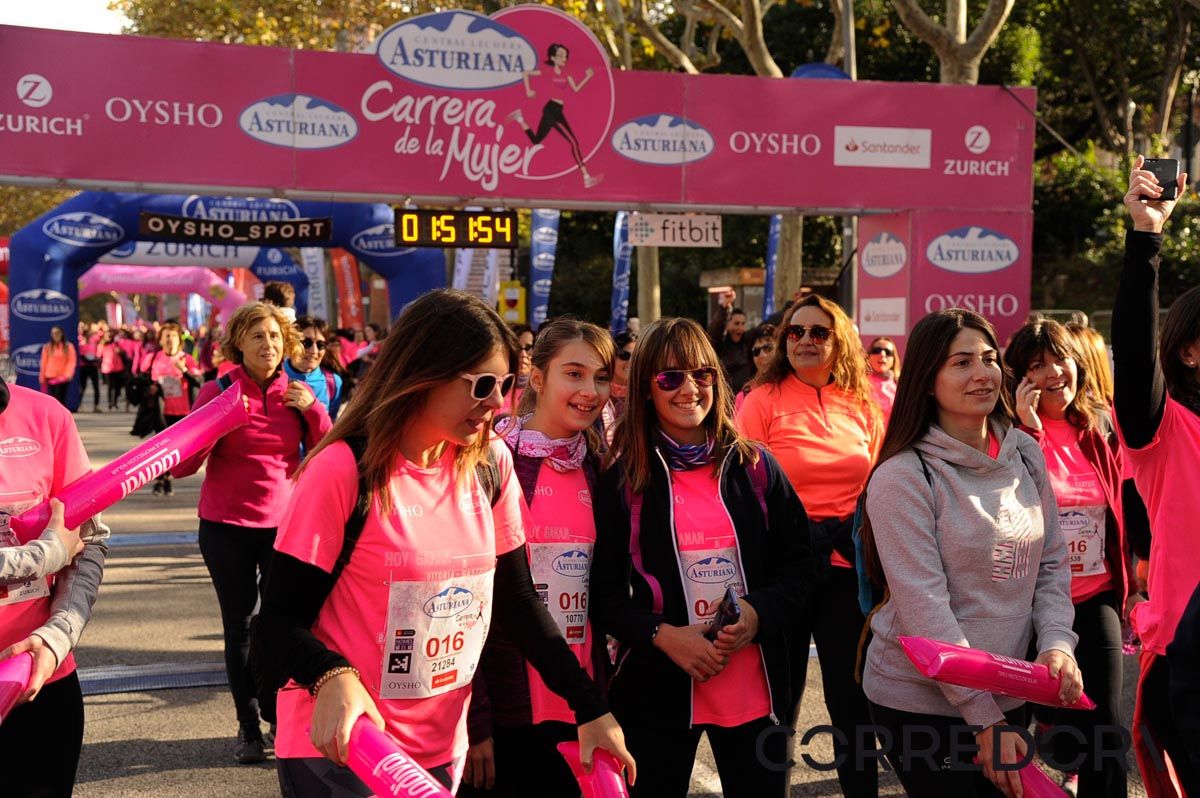 Llegada de la Carrera de la Mujer de Barcelona (ARCO DERECHO 104)