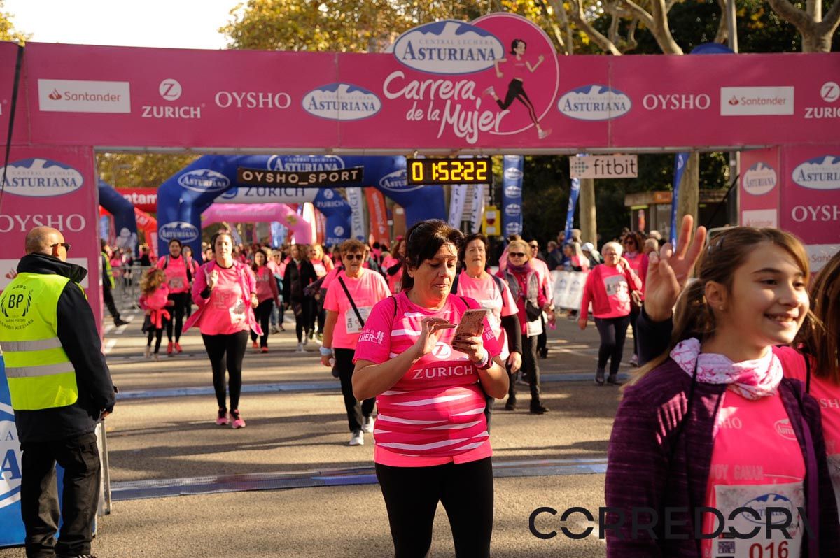 Llegada de la Carrera de la Mujer de Barcelona (ARCO DERECHO 104)