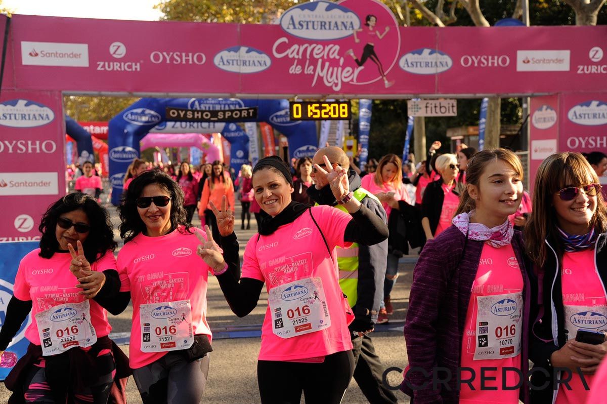 Llegada de la Carrera de la Mujer de Barcelona (ARCO DERECHO 104)