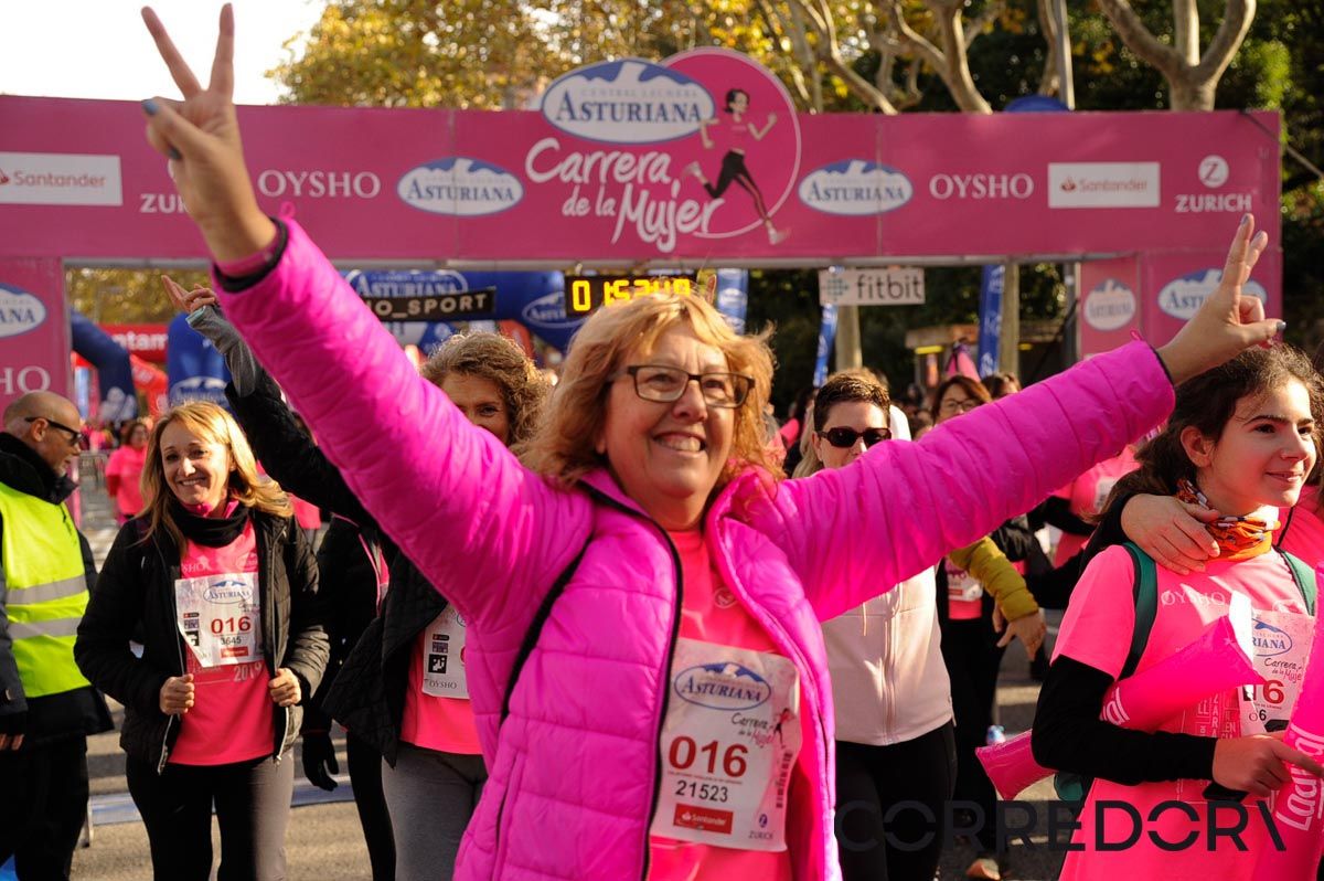 Llegada de la Carrera de la Mujer de Barcelona (ARCO DERECHO 105)