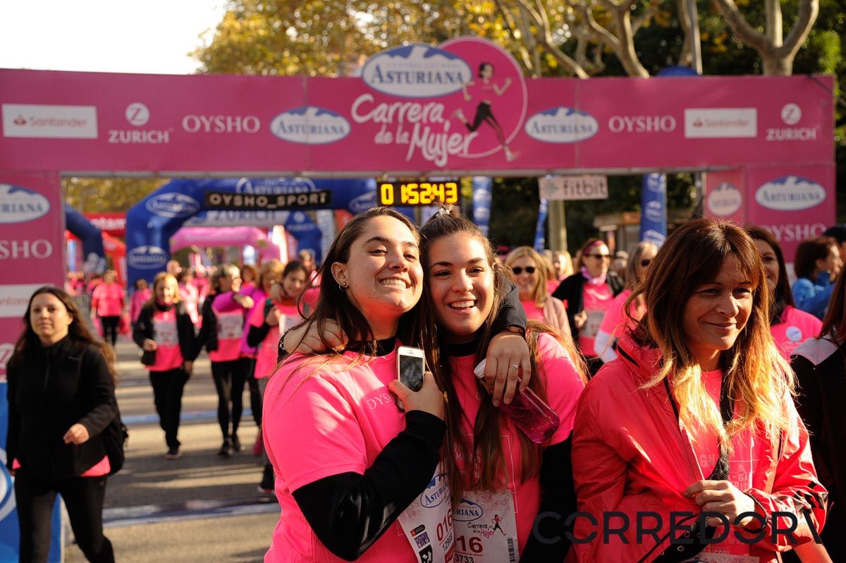 Llegada de la Carrera de la Mujer de Barcelona (ARCO DERECHO 105)