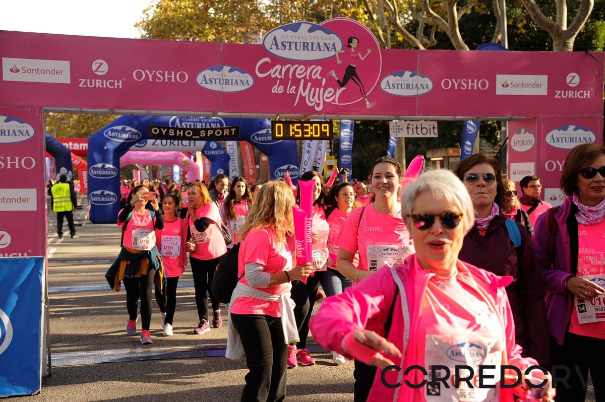 Llegada de la Carrera de la Mujer de Barcelona (ARCO DERECHO 106)