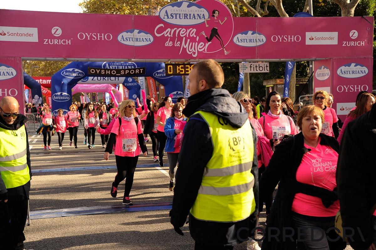 Llegada de la Carrera de la Mujer de Barcelona (ARCO DERECHO 106)