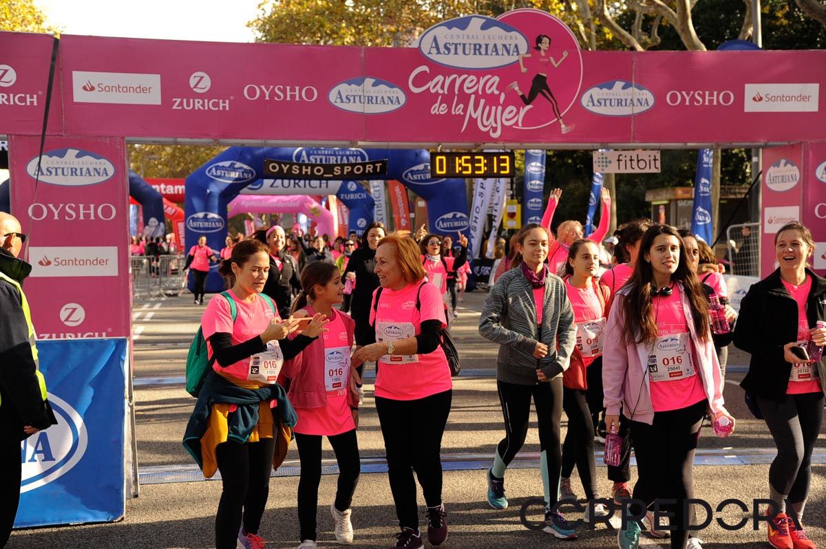 Llegada de la Carrera de la Mujer de Barcelona (ARCO DERECHO 106)