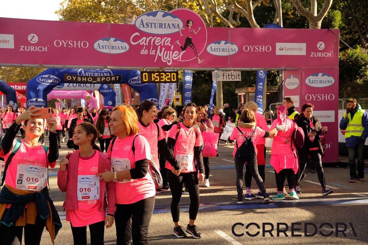 Llegada de la Carrera de la Mujer de Barcelona (ARCO DERECHO 106)
