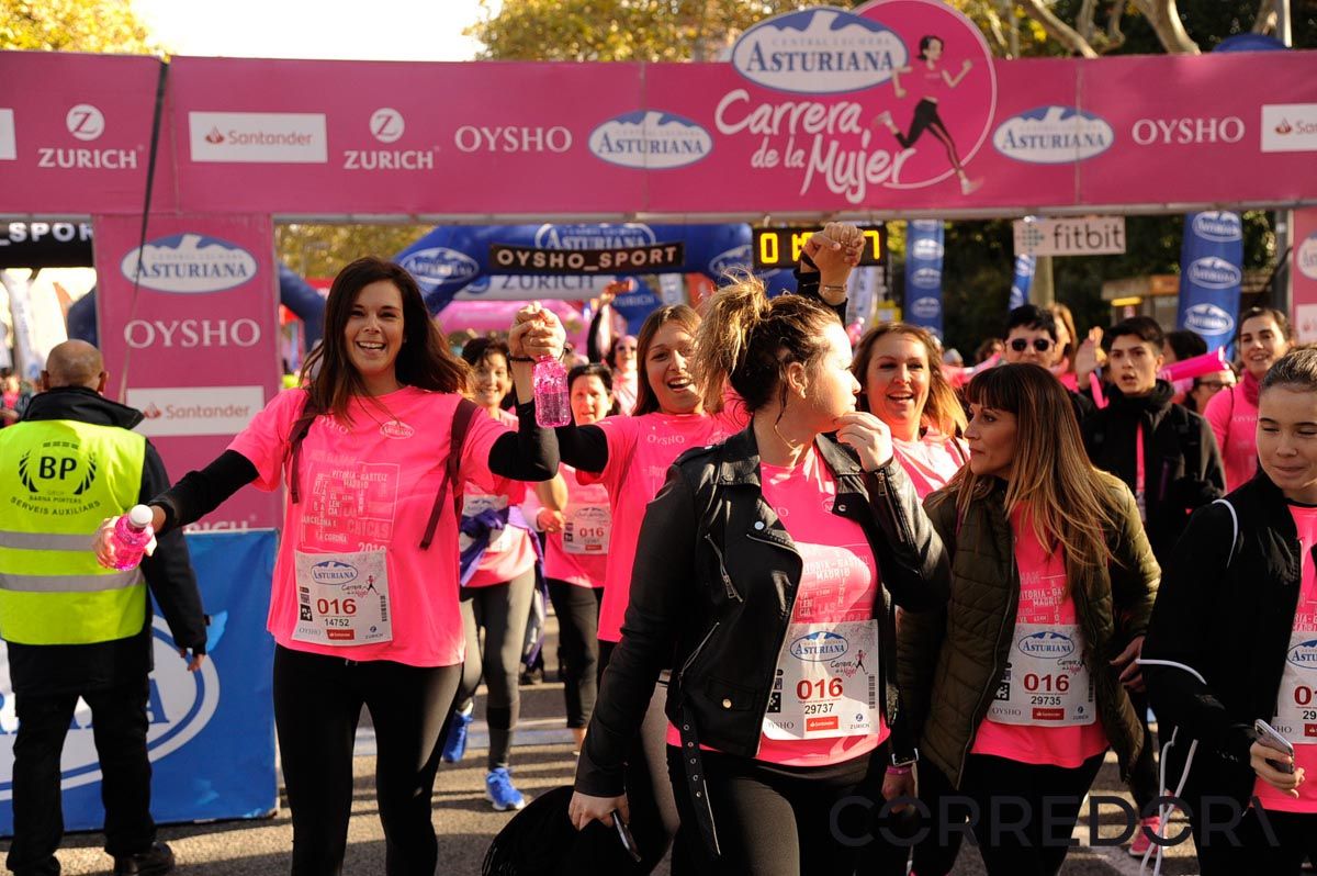 Llegada de la Carrera de la Mujer de Barcelona (ARCO DERECHO 106)