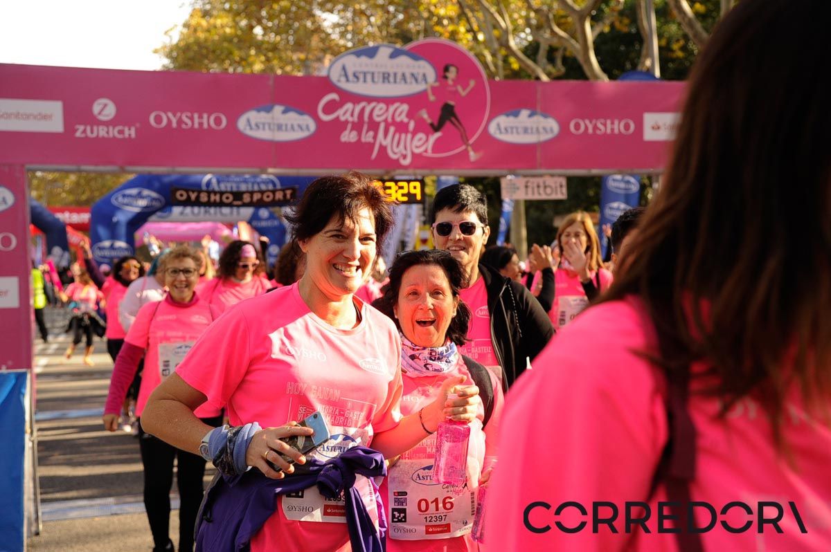 Llegada de la Carrera de la Mujer de Barcelona (ARCO DERECHO 107)