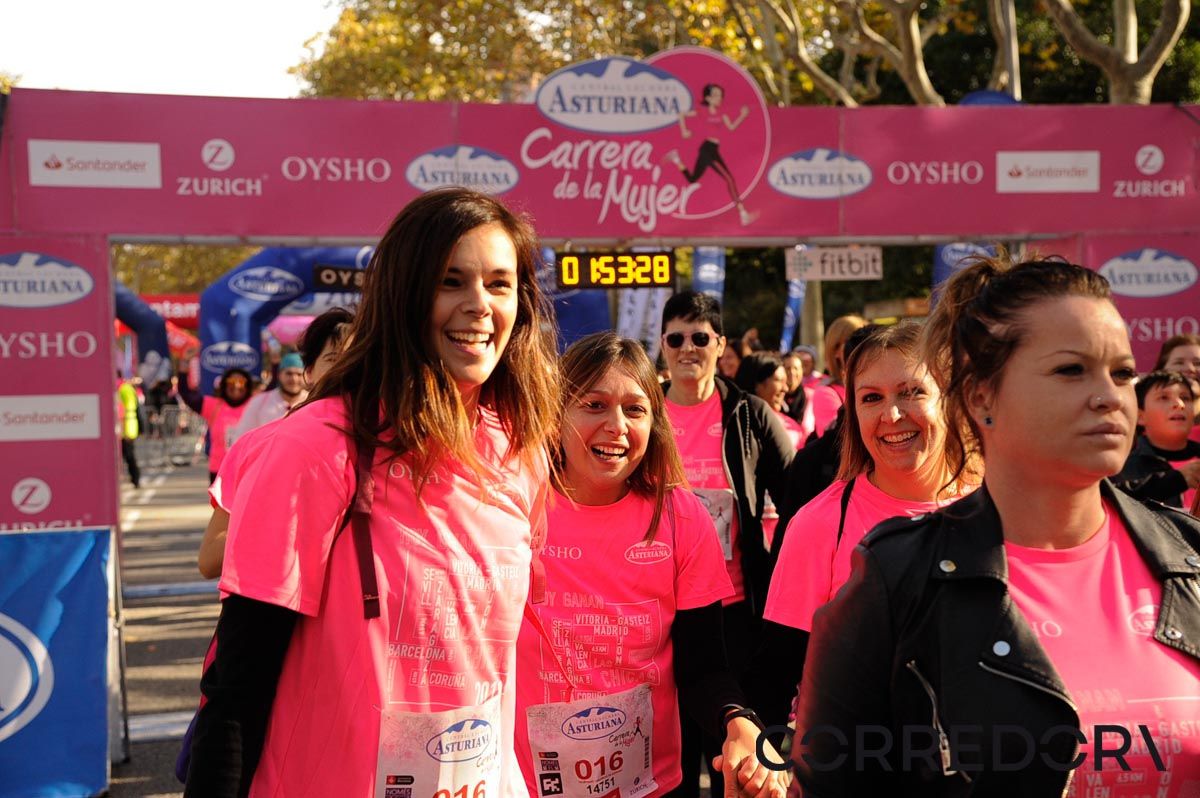 Llegada de la Carrera de la Mujer de Barcelona (ARCO DERECHO 107)