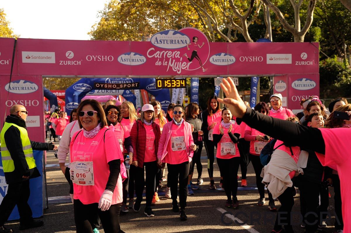 Llegada de la Carrera de la Mujer de Barcelona (ARCO DERECHO 107)