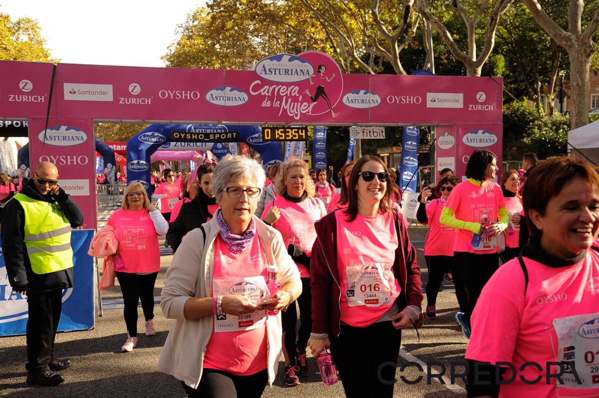 Llegada de la Carrera de la Mujer de Barcelona (ARCO DERECHO 107)