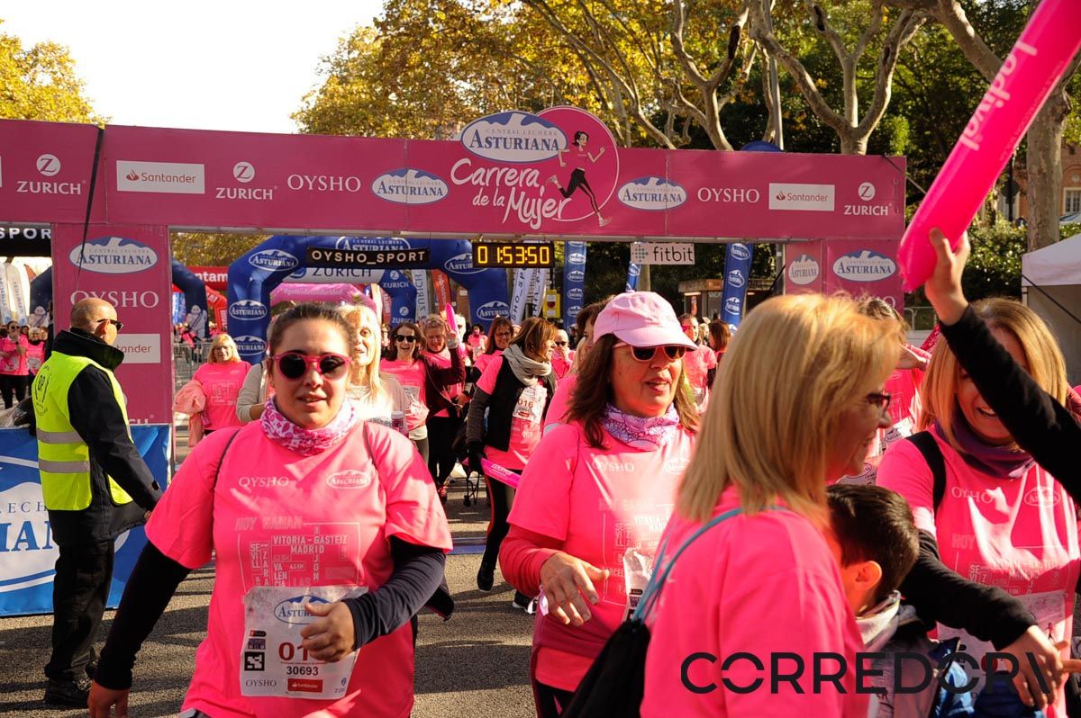 Llegada de la Carrera de la Mujer de Barcelona (ARCO DERECHO 107)
